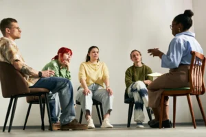 How Online Mental Health Services Support Mood Disorder Management